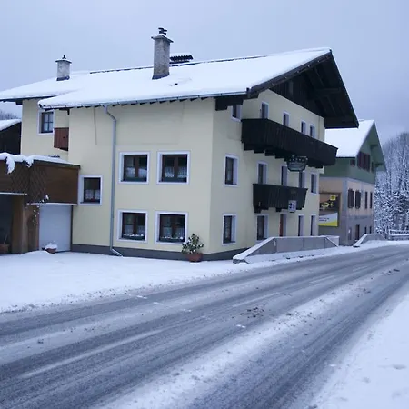 The Farberhaus 2* Lofer