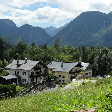 The Farberhaus 2*