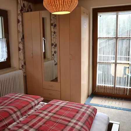 The Farberhaus 2* Lofer