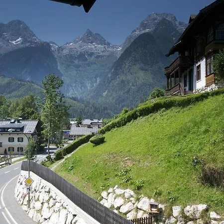 The Farberhaus 2*