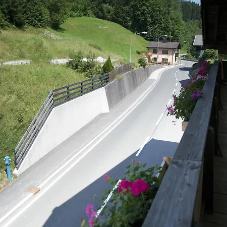 The Farberhaus 2* Lofer