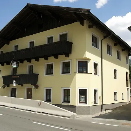 The Farberhaus Lofer